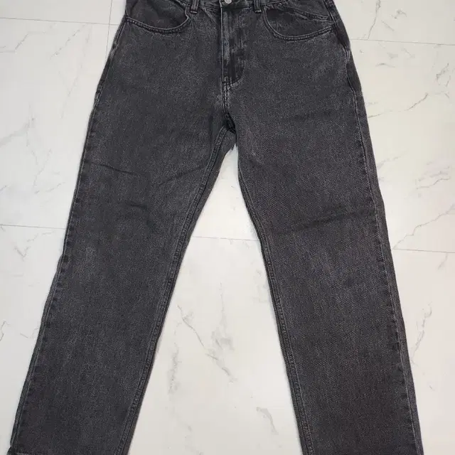 [M]THISISNEVERTHAT Washed Easy Jean