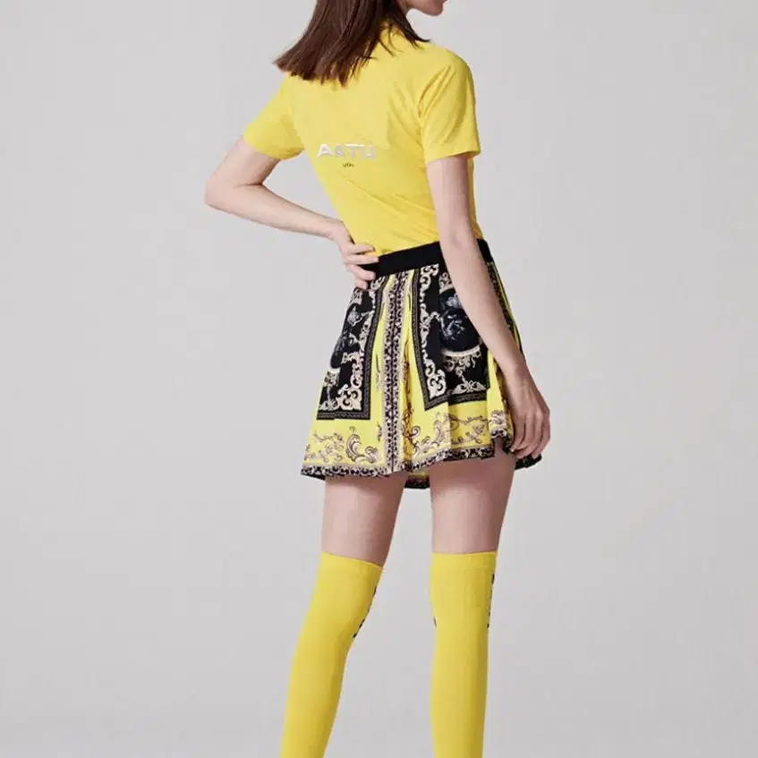 [UT] Neon Baroque Short Skirt