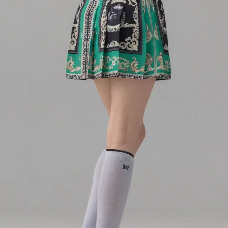 [UT] Neon Baroque Short Skirt