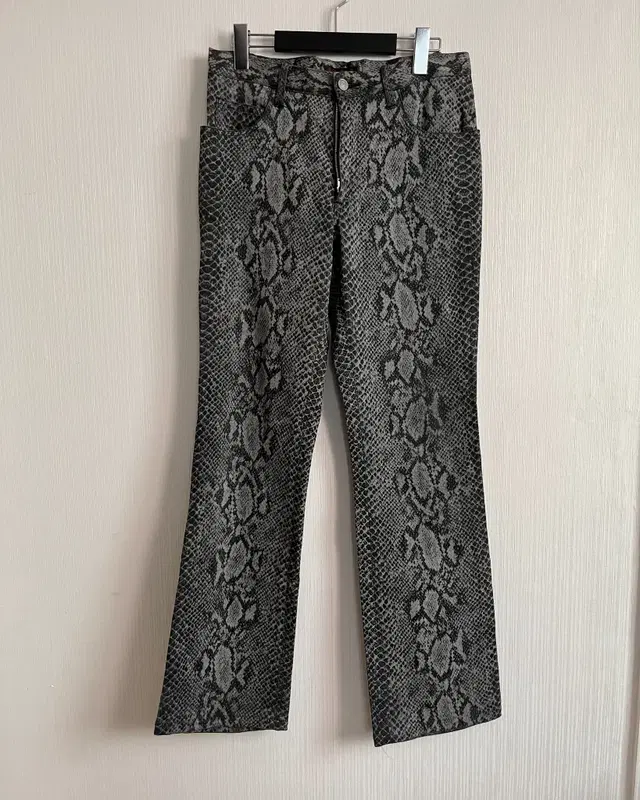 Python pattern pants