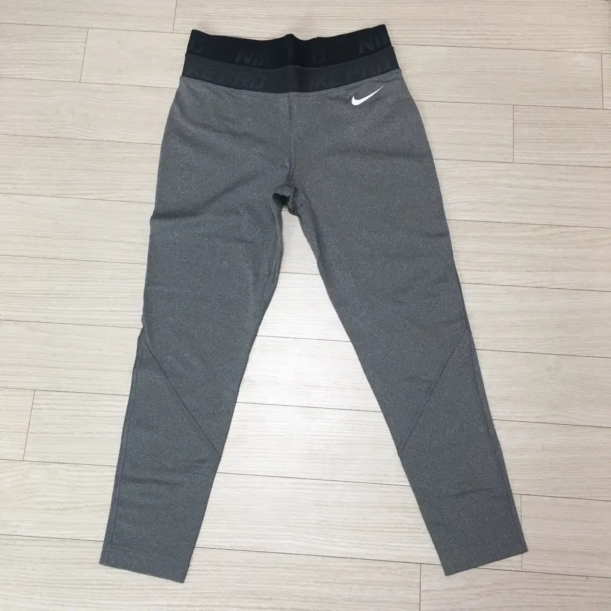 (Unworn) Nike Pro DryFit Leggings