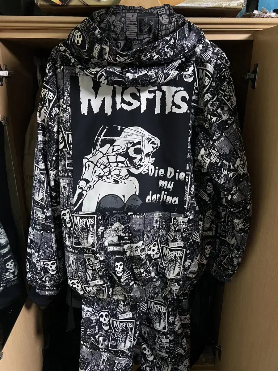 MISFITS 미스핏츠 보드복 셋업 상의 100~110 하의 32~36