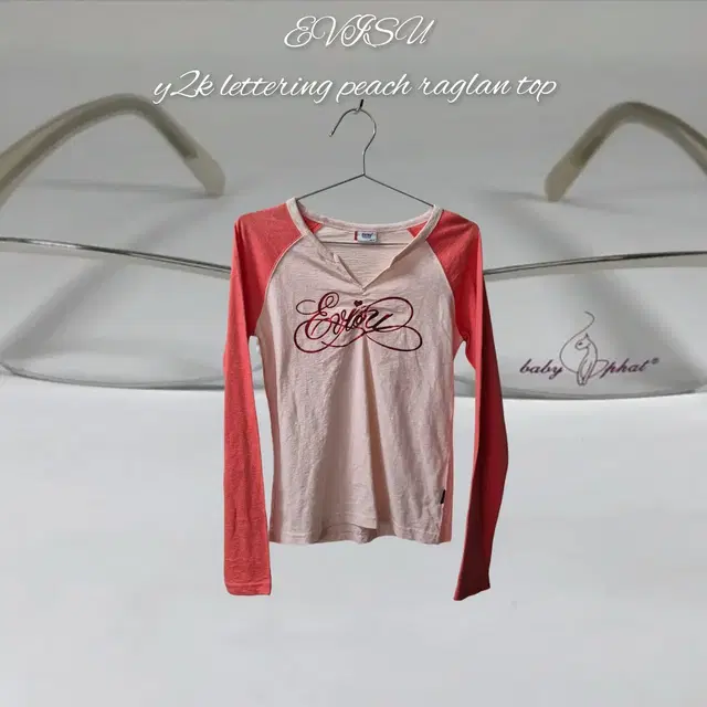 EVISU y2k lettering peach raglan top