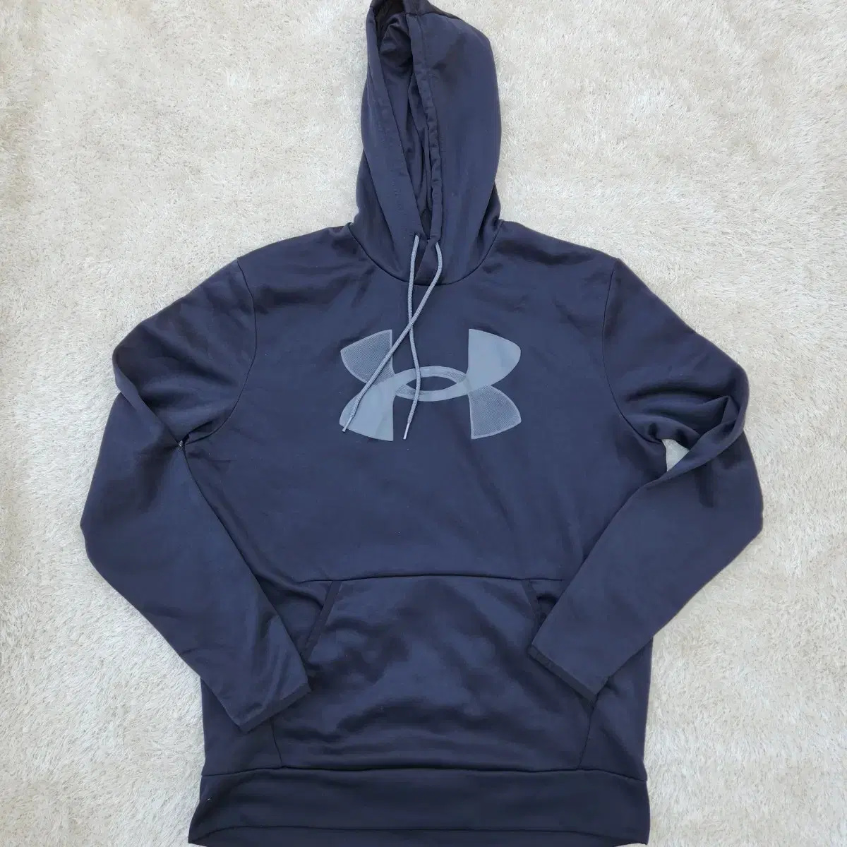 (Under Armour) Men's Hoodie - M-Size