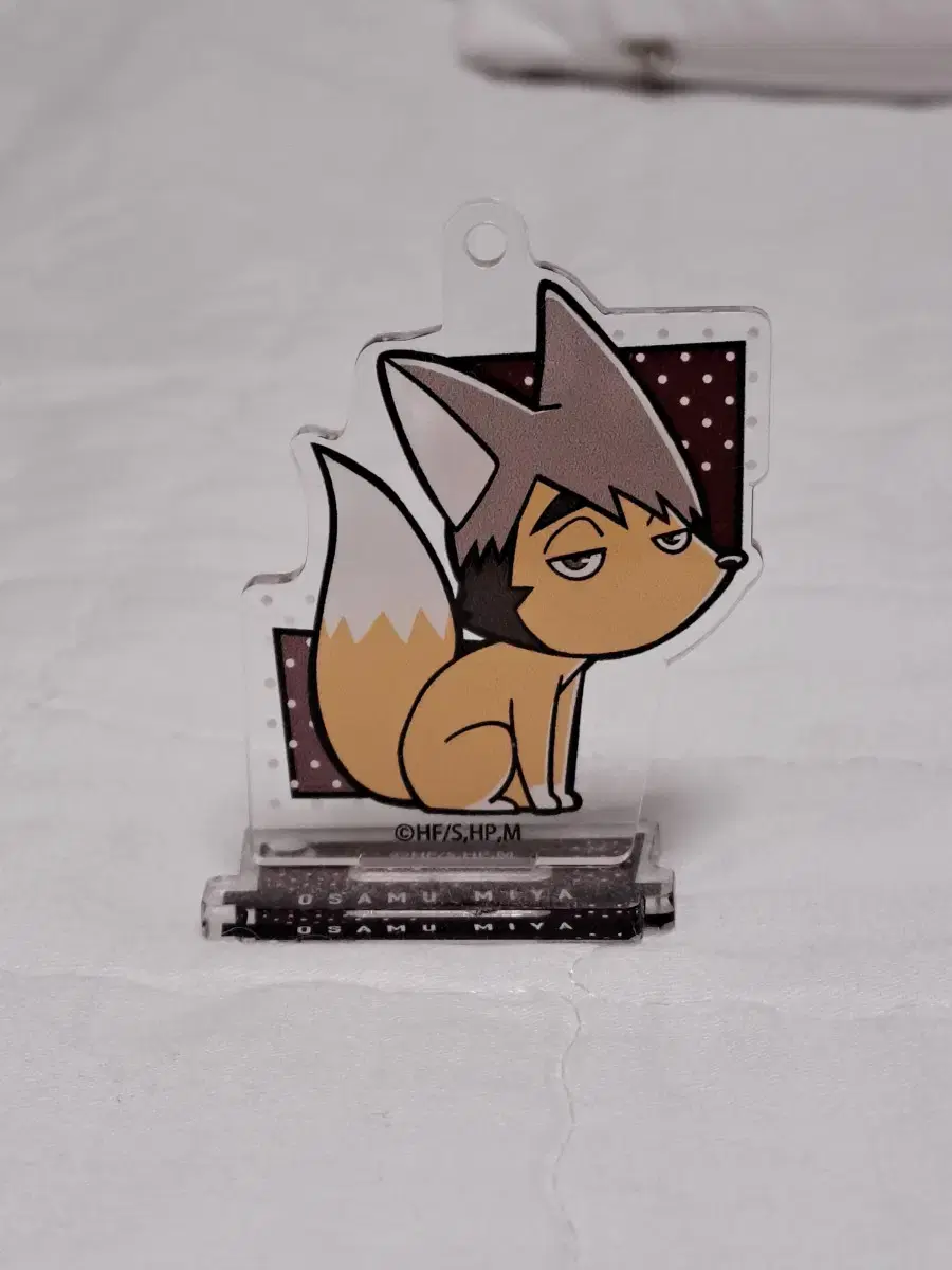 Osamu Miyahara Fox acrylic sells stands!