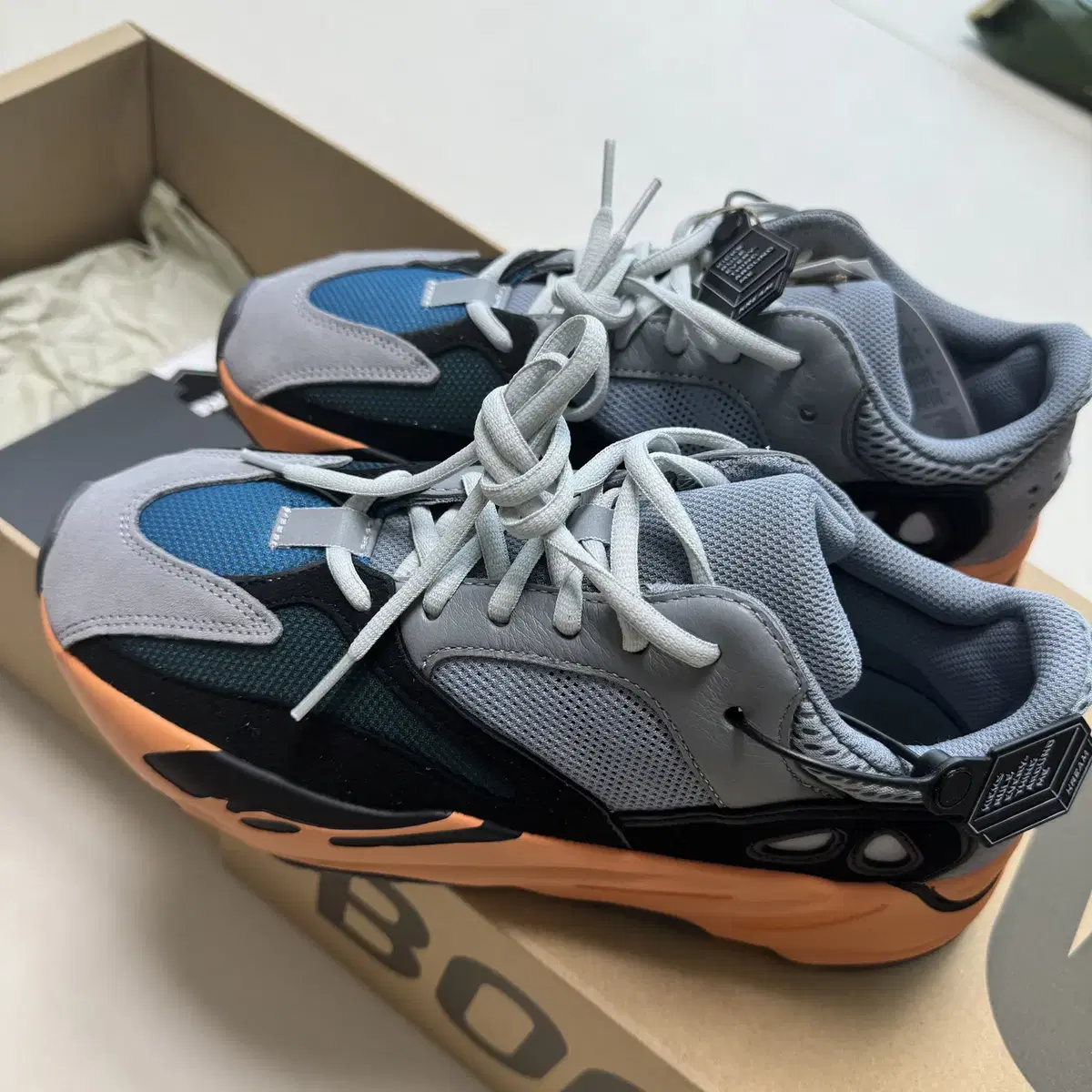 아디다스 이지700 yeezy boost 700 265