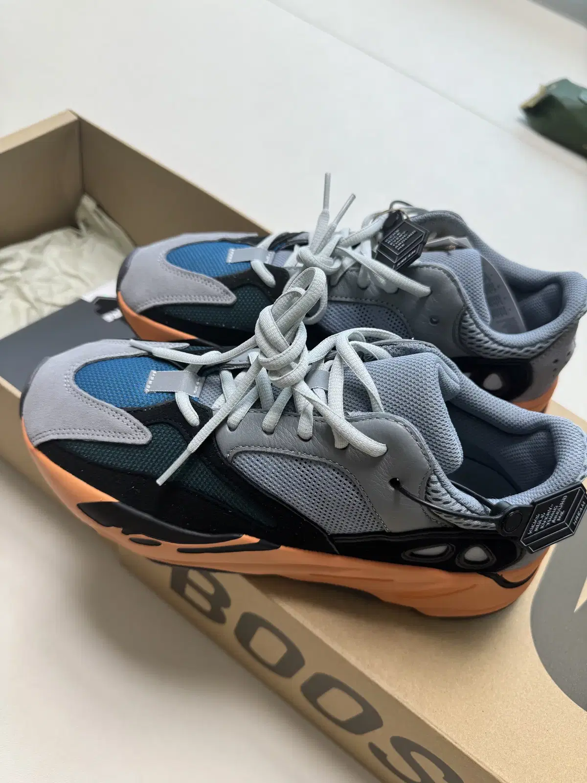 아디다스 이지700 yeezy boost 700 265