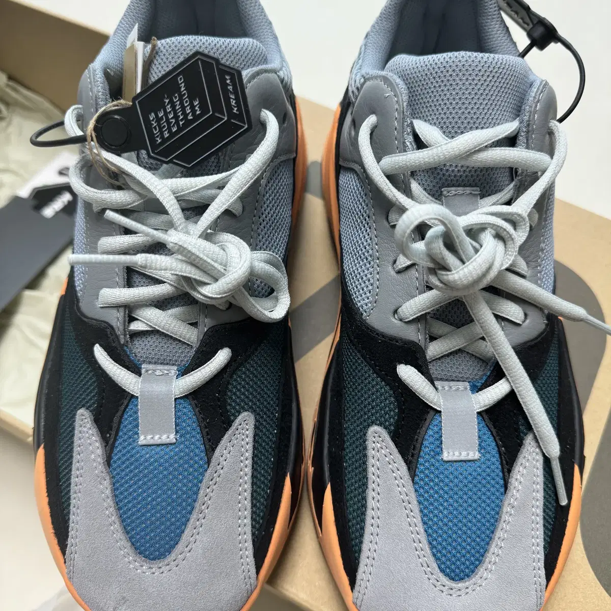 아디다스 이지700 yeezy boost 700 265