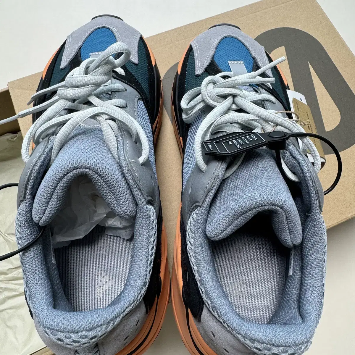 아디다스 이지700 yeezy boost 700 265