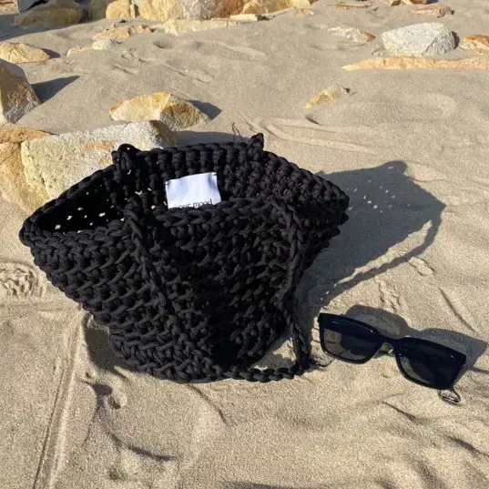 (새상품)아우어무드 our mood basket bag black