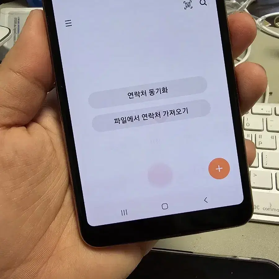 갤럭시a750 64gb 판매합니다