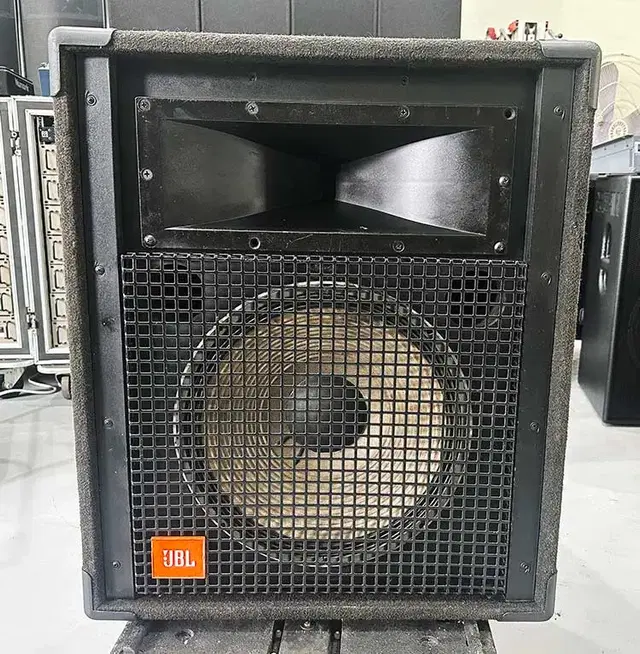 JBL 15인치 2웨이 스피커 SR4725A (1통)