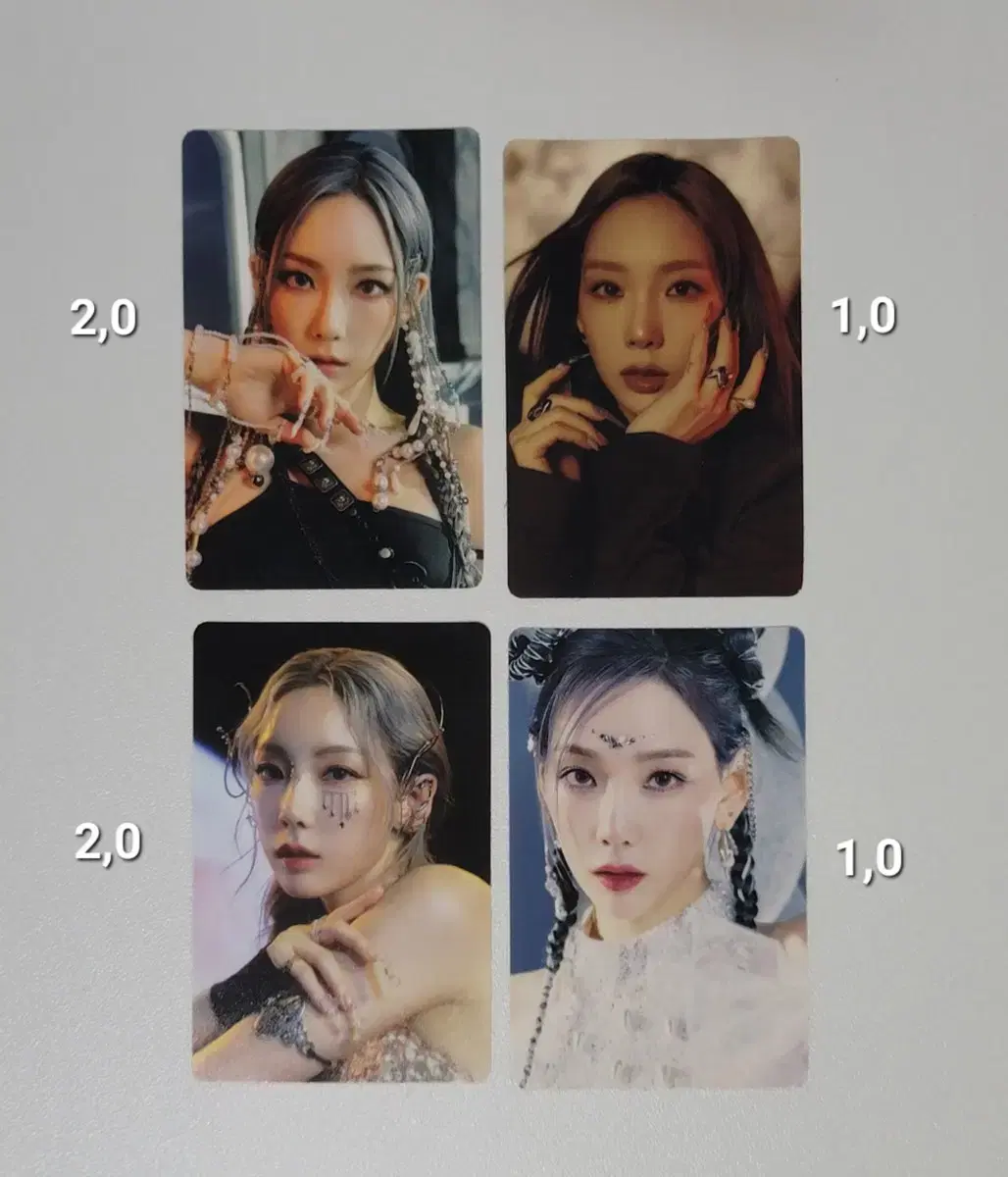 Taeyeon regular 3 album INVU photocard 4 types sold