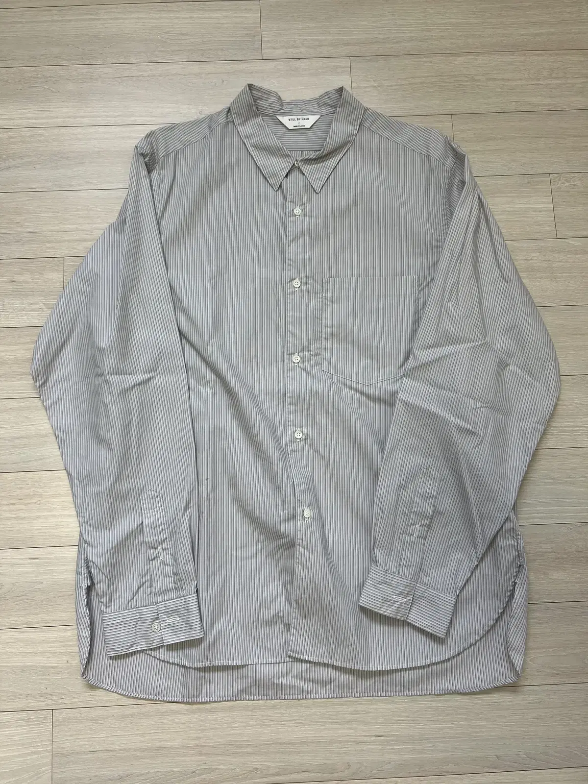 [1] Steel By Hand Regular kara Shirt Gray Stripe