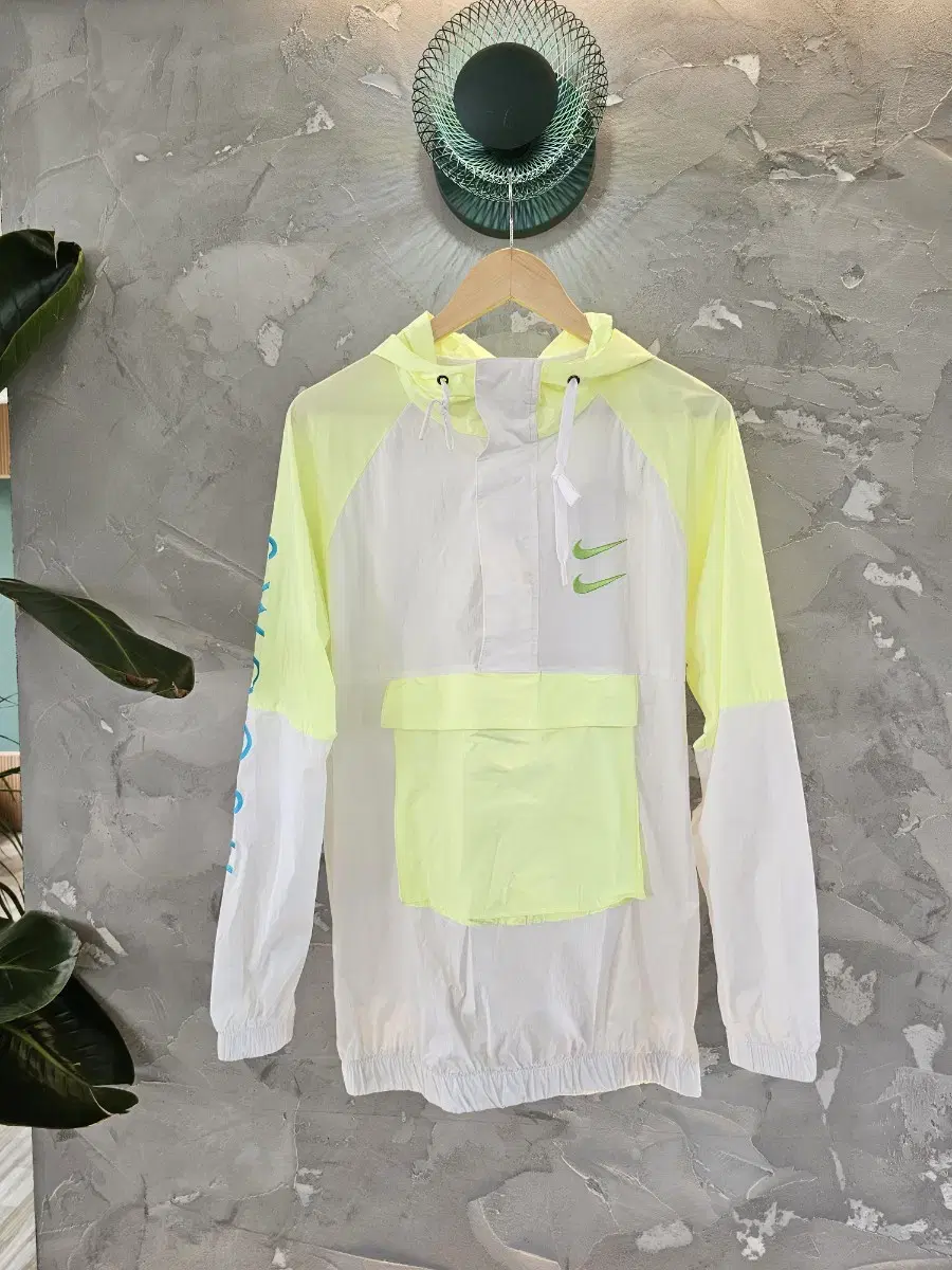 Nike Swoosh Anorak 105size sells