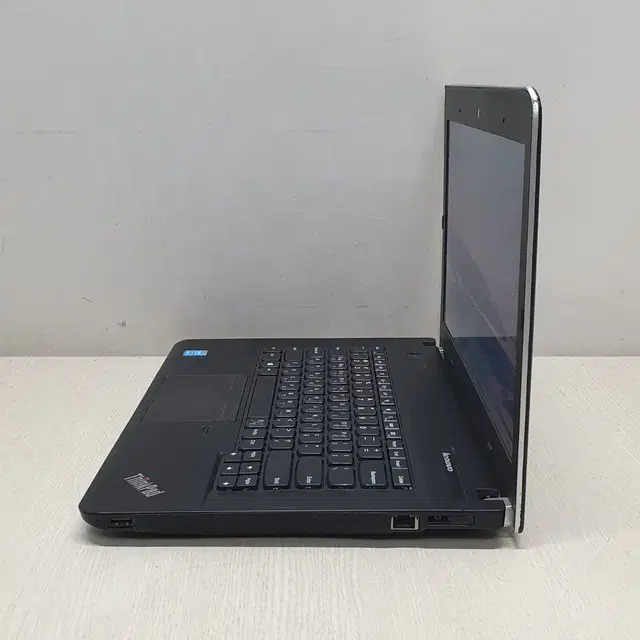 Lenovo ThinkBook E440 i3-4세대사무 웹서핑 동영상