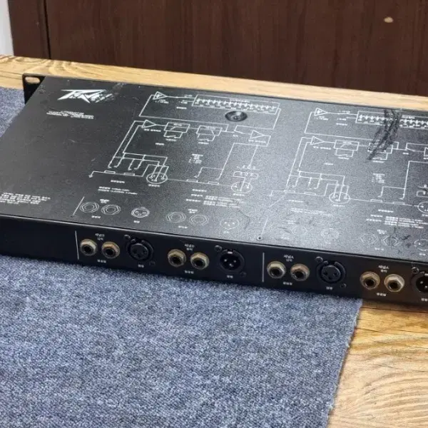 이퀄라이저중고 Peavey EQ215 듀얼15밴드