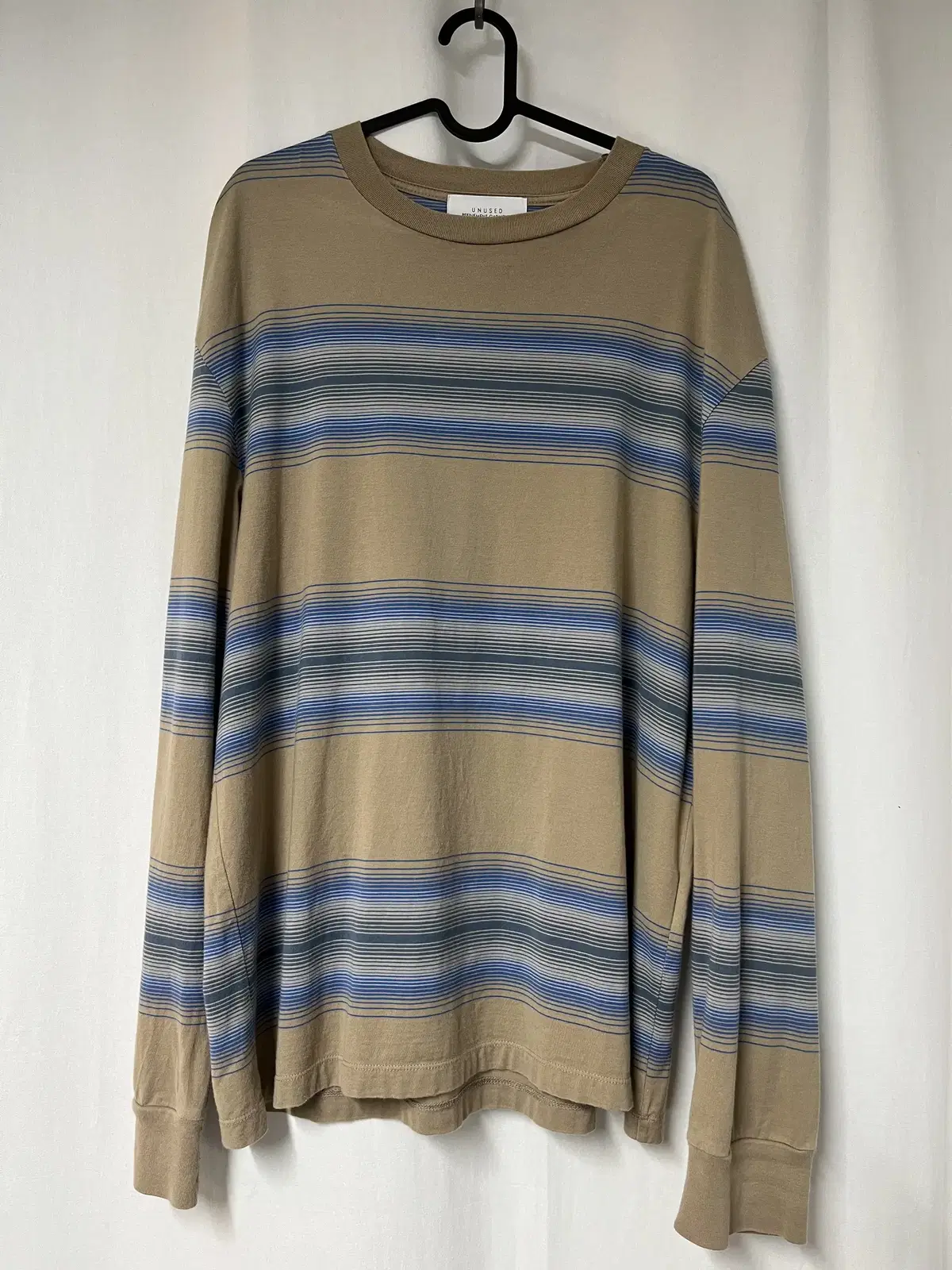 Unused 22SS Ombré Border Long Sleeve