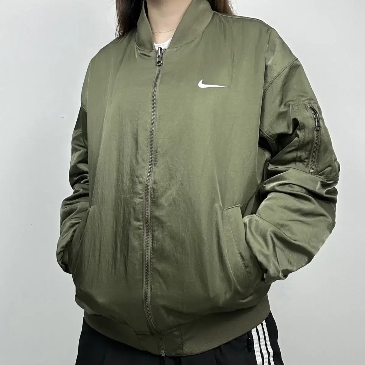 NIKE 나이키 빅스우시 리버시블 Ma-1 항공점퍼