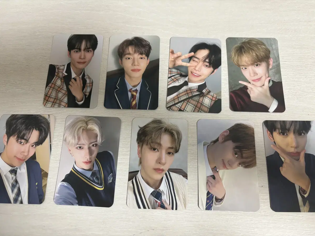 ZB1 SchoolLox Photocard