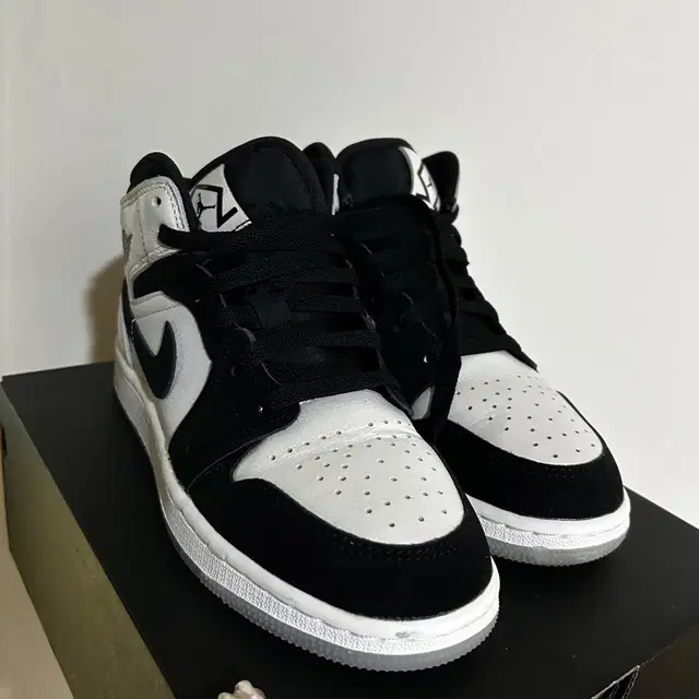 조던 Jordan 1mid se diamond