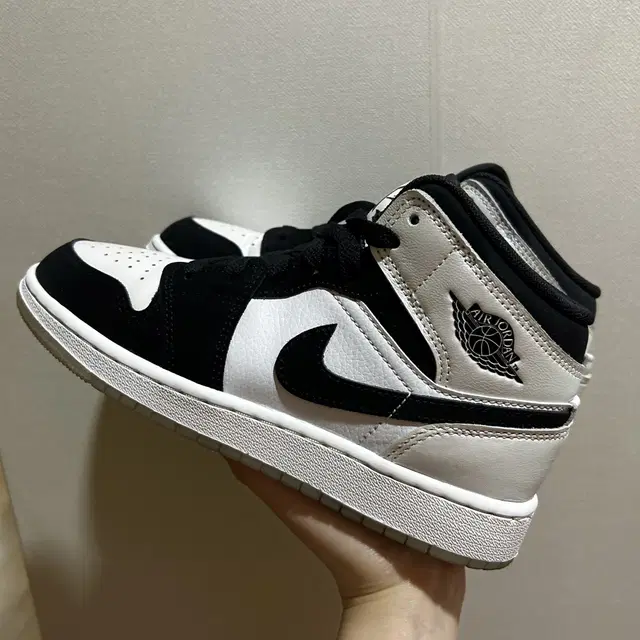 조던 Jordan 1mid se diamond