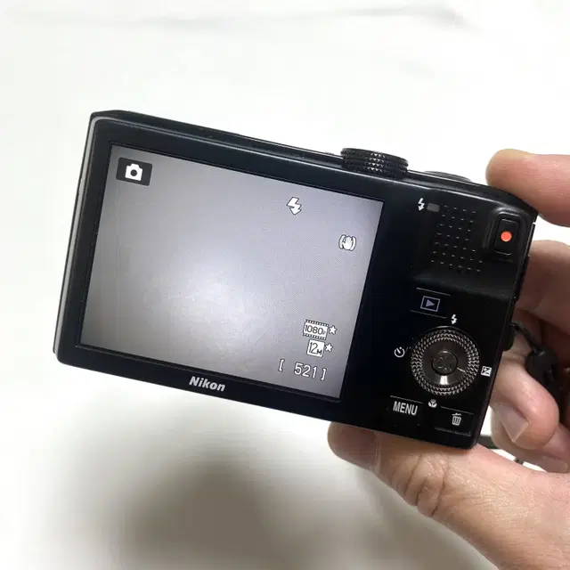 니콘 쿨픽스 S8100 카메라