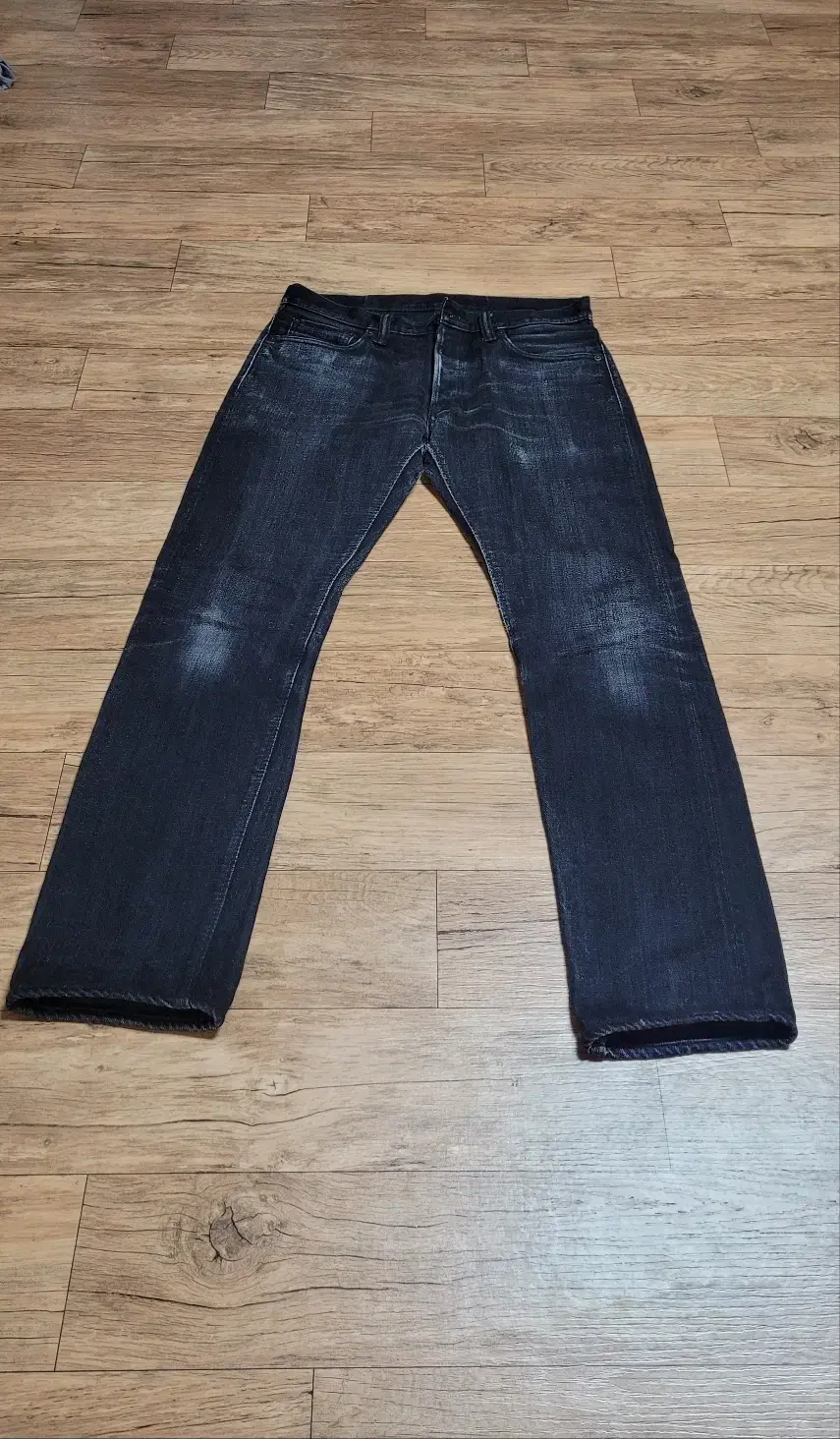 [33] Pure bloo Japan Black Selvedge Denim