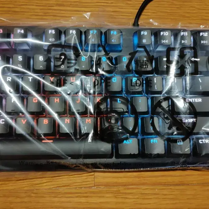 Corsair K60 RGB Pro Low Profile 체리은축