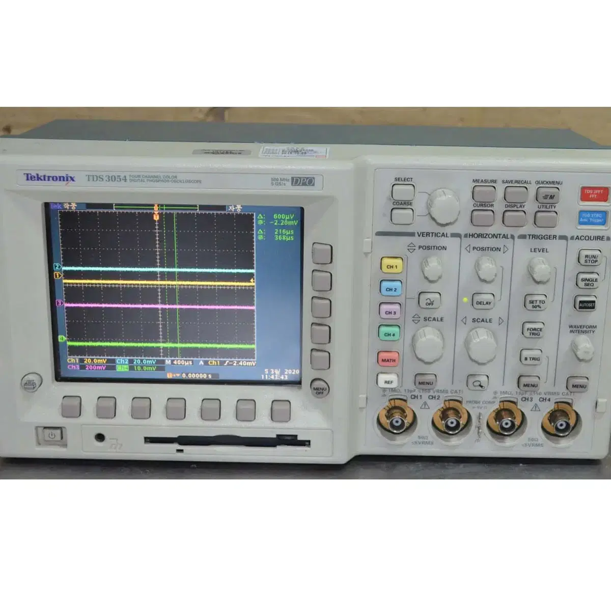 Tektronix TDS3054 500Mhz DPO Oscillo