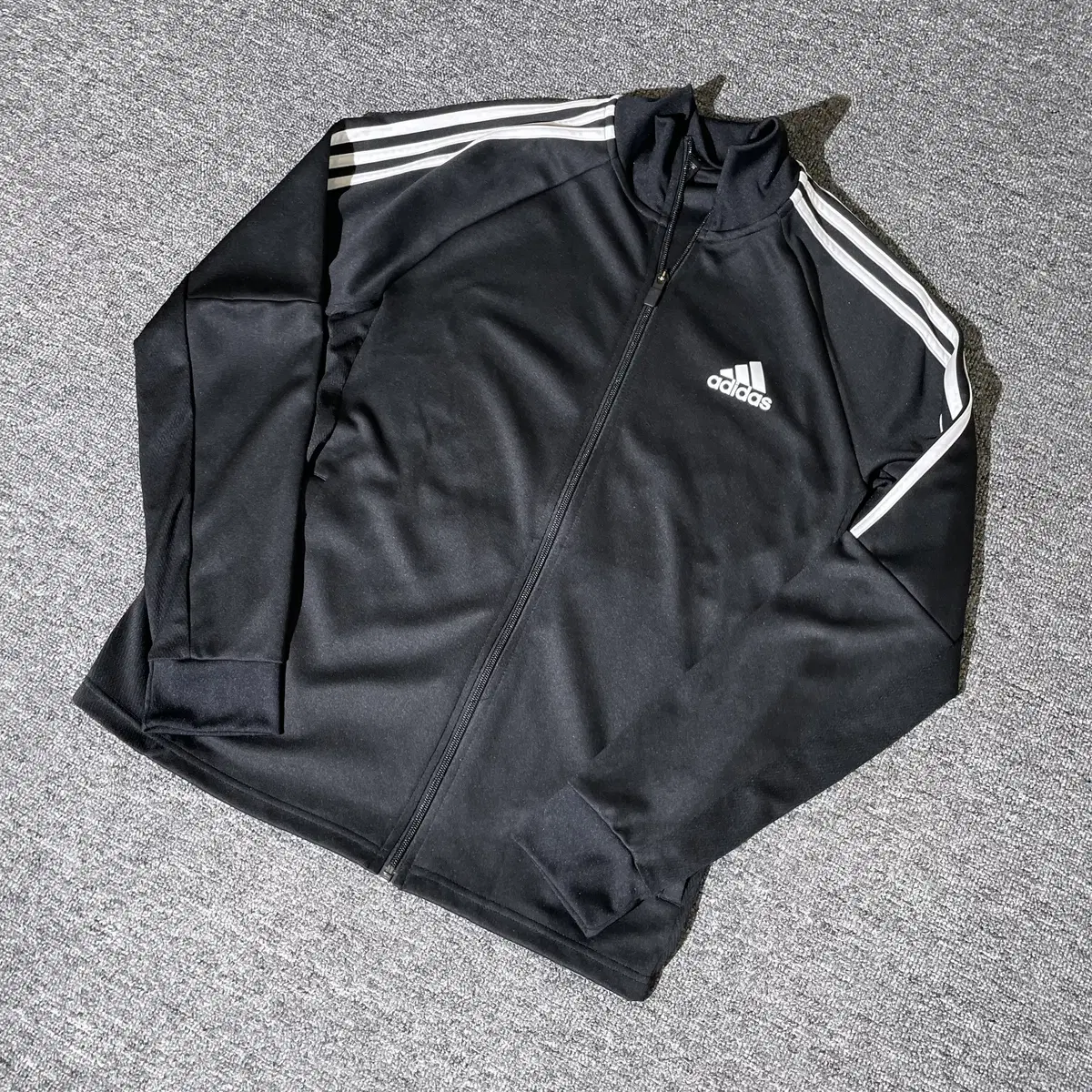 adidas Tracktop Chuu Training Jersey Jacket M