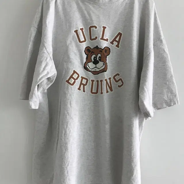 Ucla반팔