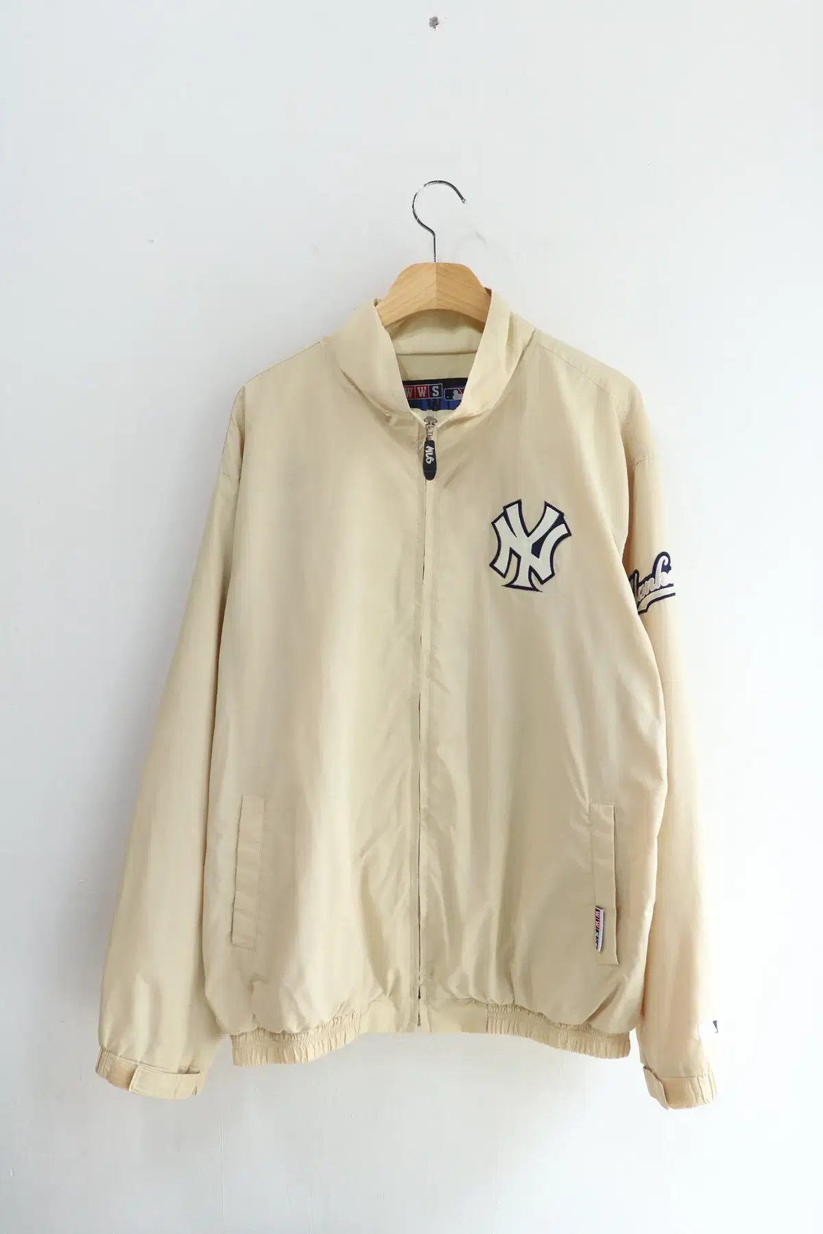 WWS New York Yankees Jumper Size 105