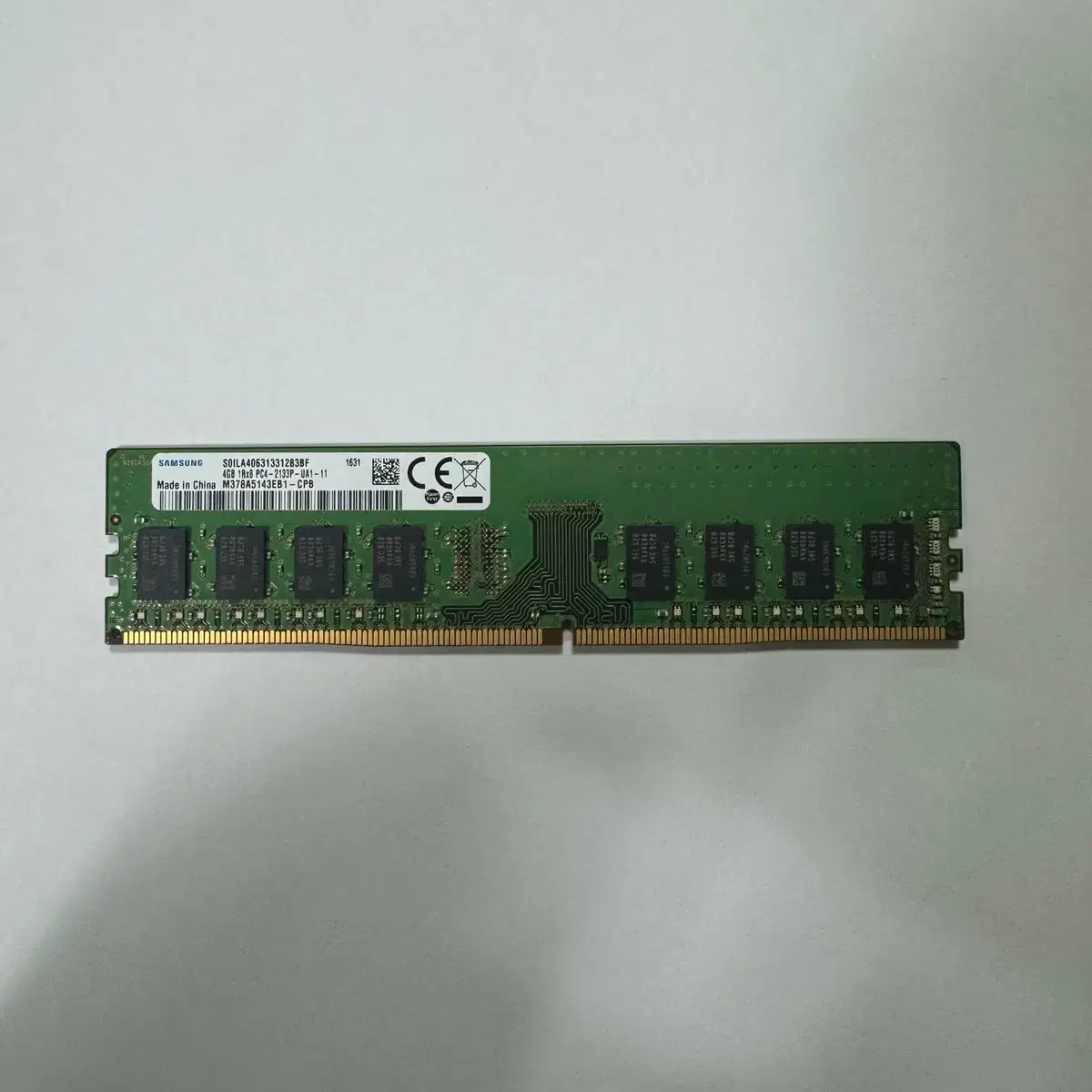 삼성 4GB PC4 RAM 판매합니다.