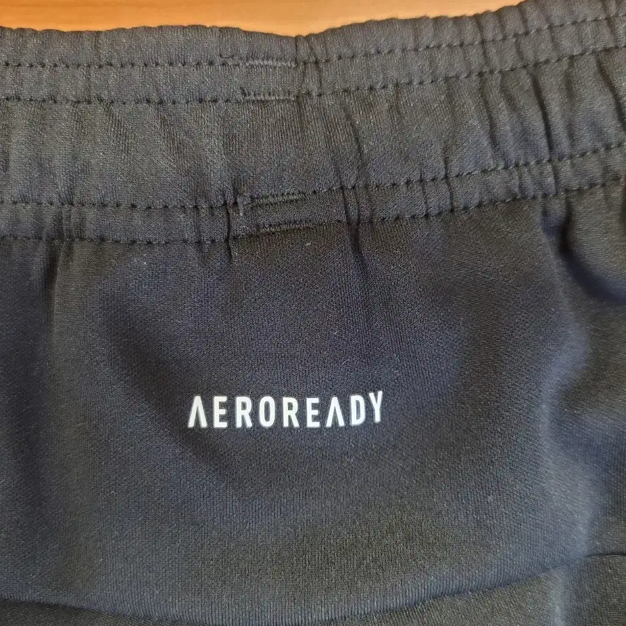 PAKAIAN ADIDAS AEROREADY 파카이안 아디다스 트레이닝