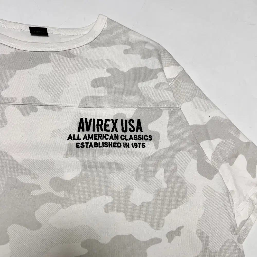 AVIREX 아비렉스 빅로고 USA 카모플라쥬 반팔티셔츠(XL)