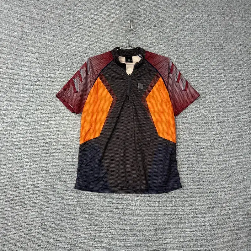 Kolon Colorful Functional Half Zip Up Vahn Tee 110