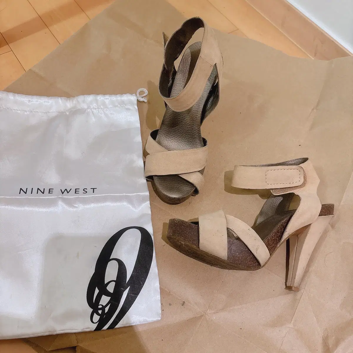 NINE WEST 나인웨스트 플랫폼 샌들 5사이즈 220~225