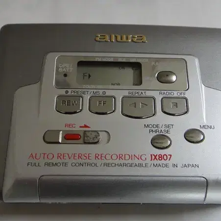 AIWA  HS-JX807  워크맨  작동품