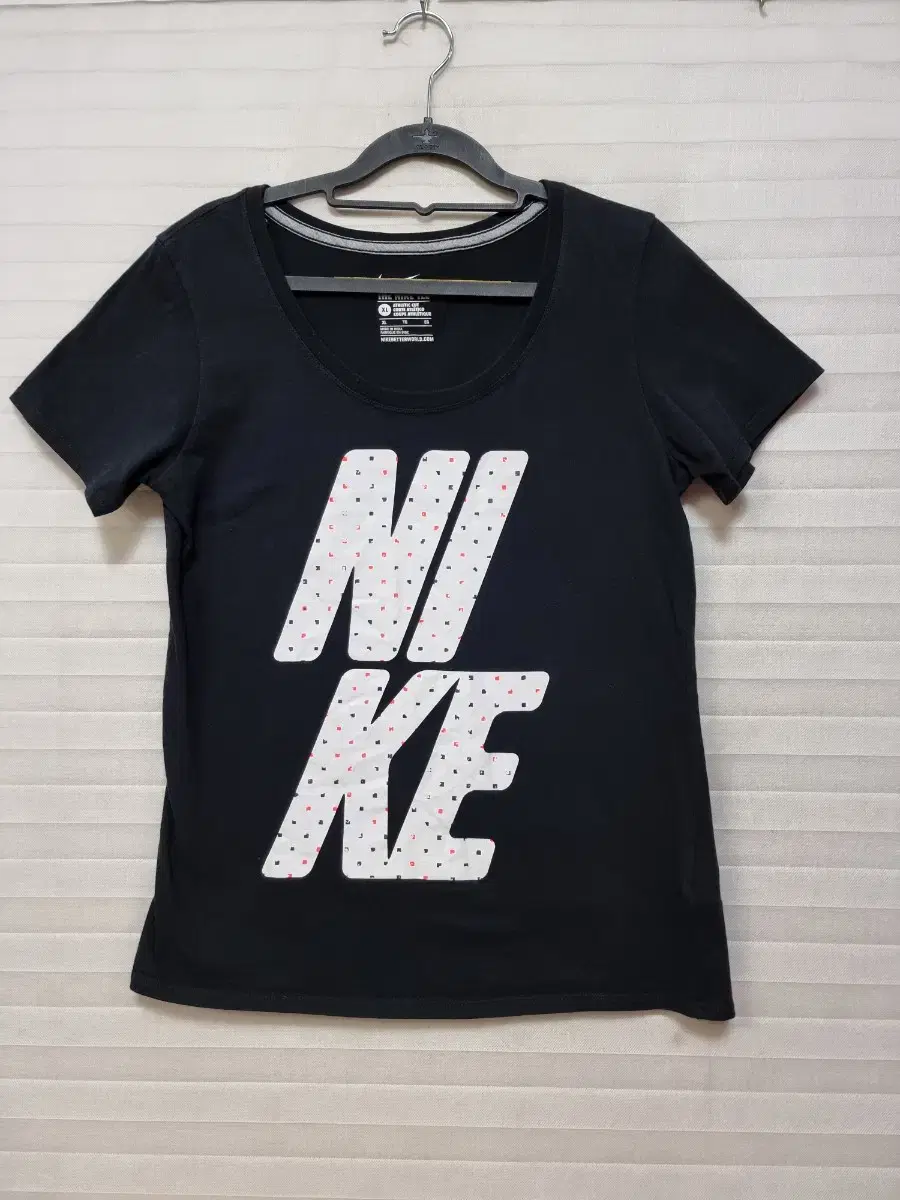 Nike Women's Short Sleeve Cotton Tee 95