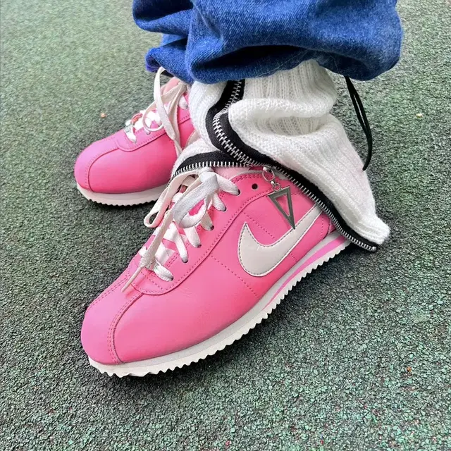 나이키 핫핑크 코르테즈 Nike Cortez Basic Pink