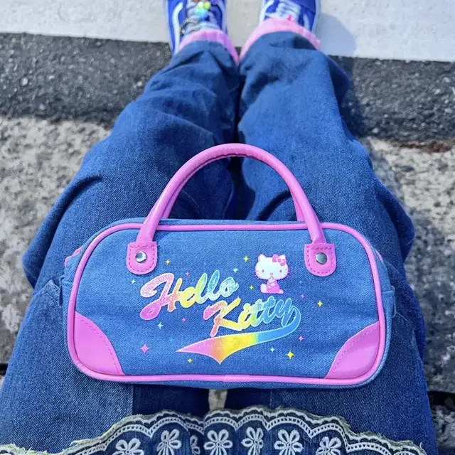 헬로키티 파우치 HELLO KITTY Rainbow Pouch Bag