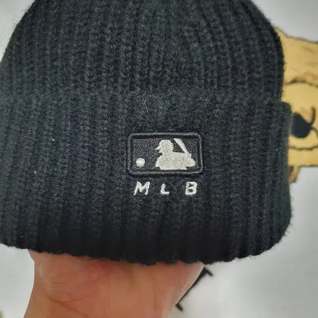 ㅇ거의새상품 MLB 엠엘비 뉴욕 양키즈 로고 골지 비니