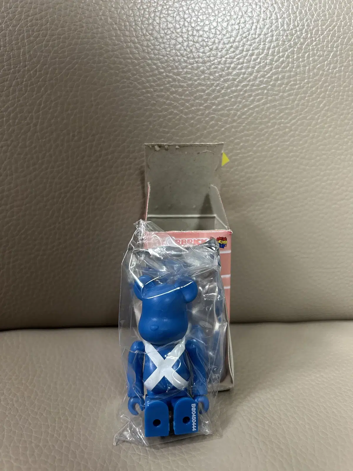 Bearbrick45 Shot Flag Scotland