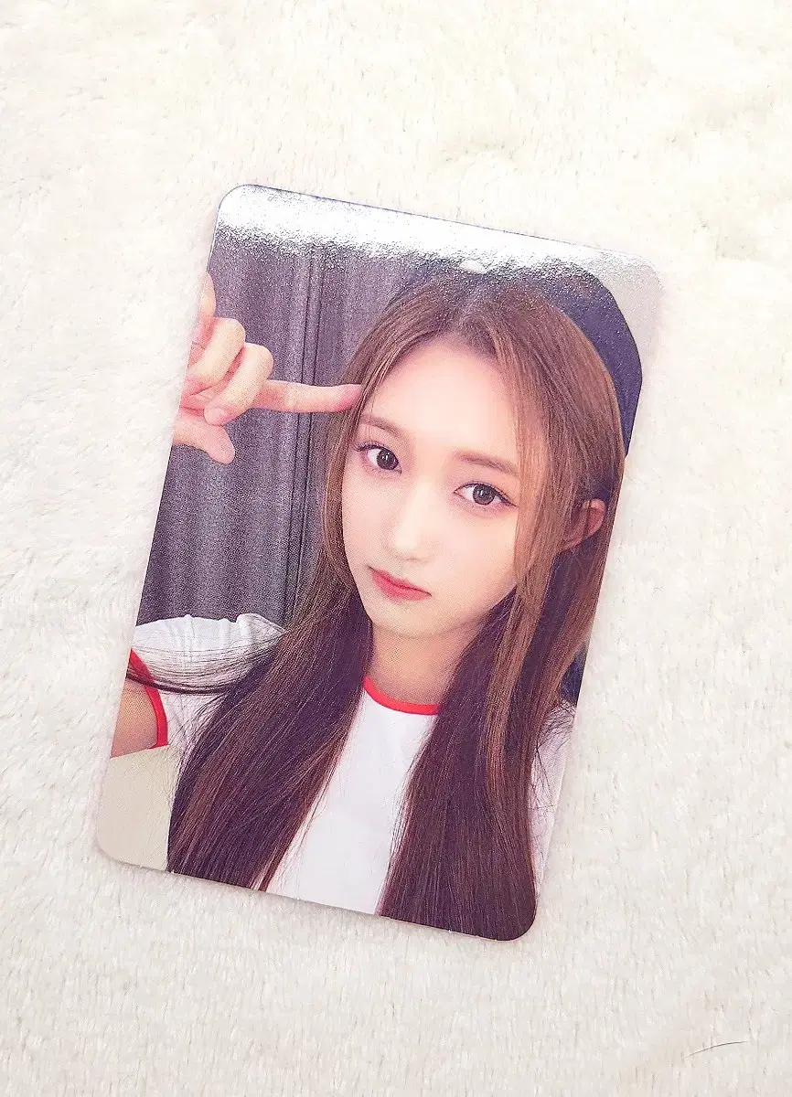 ive leeseo 2023seasons greetings pre-order benefit photocard wts