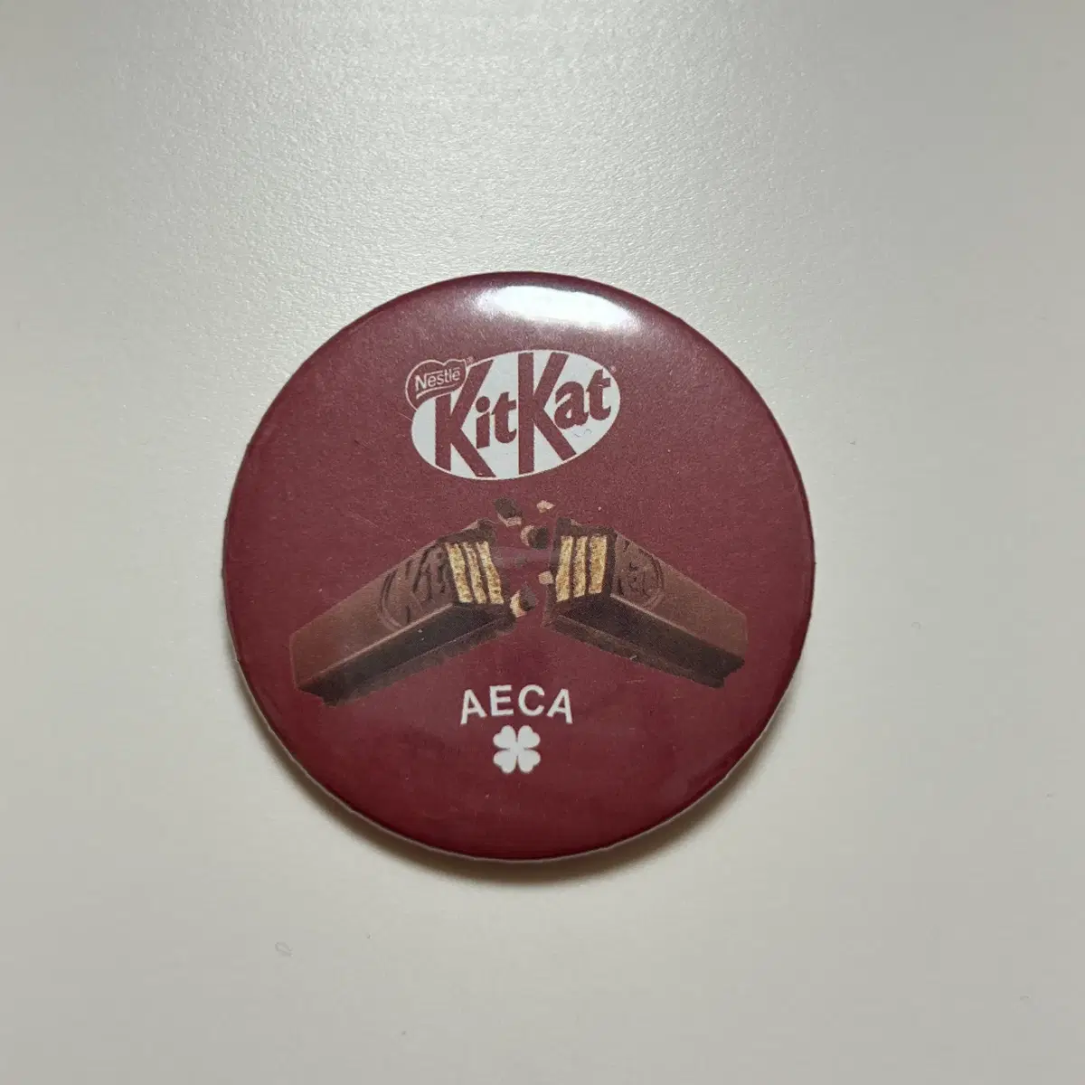 Kitkat + Aeca 킷캣 에이카 버튼뱃지 뱃찌