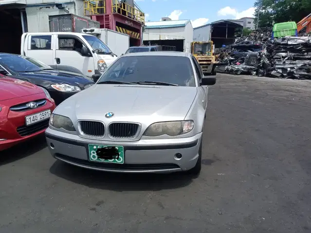 bmw e46 318i 차량 부품 각개 판매합니다,