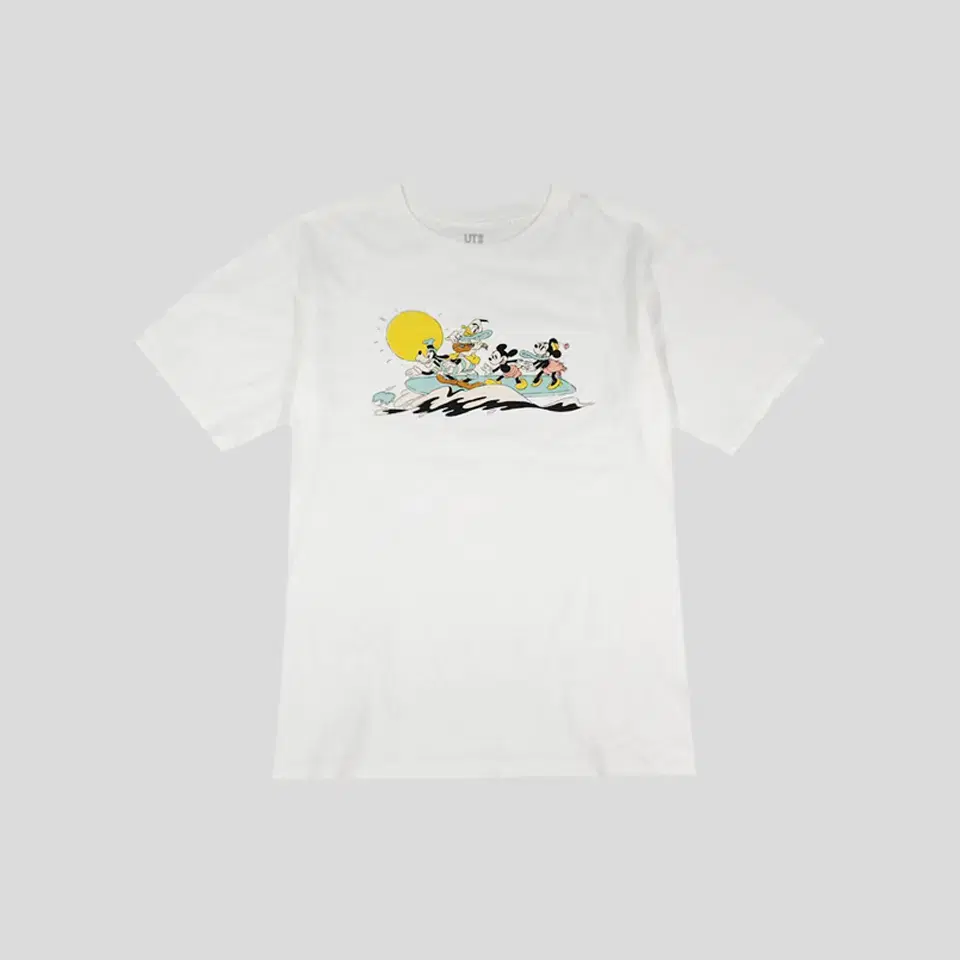 Uniqlo X Disney White Surfing Surfer Mickey Mouse Friends Printed Short Sleeve T-Shirt