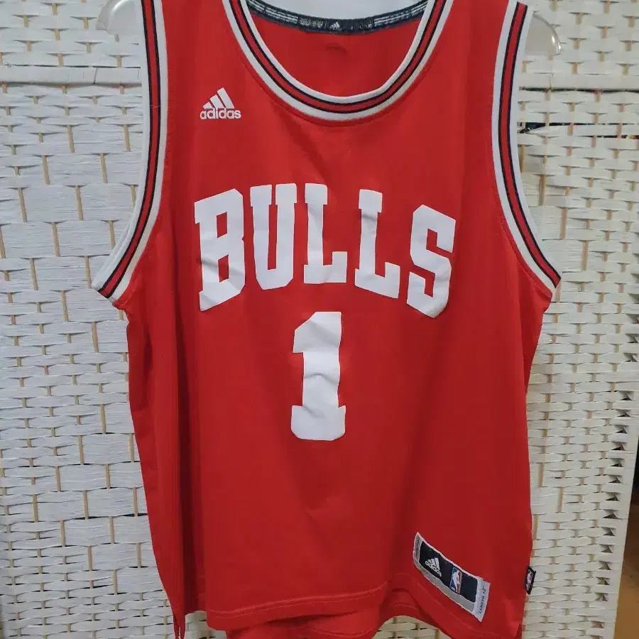 (0093) ADIDAS 아디다스 BULLS 시카고 불스 스윙맨 100