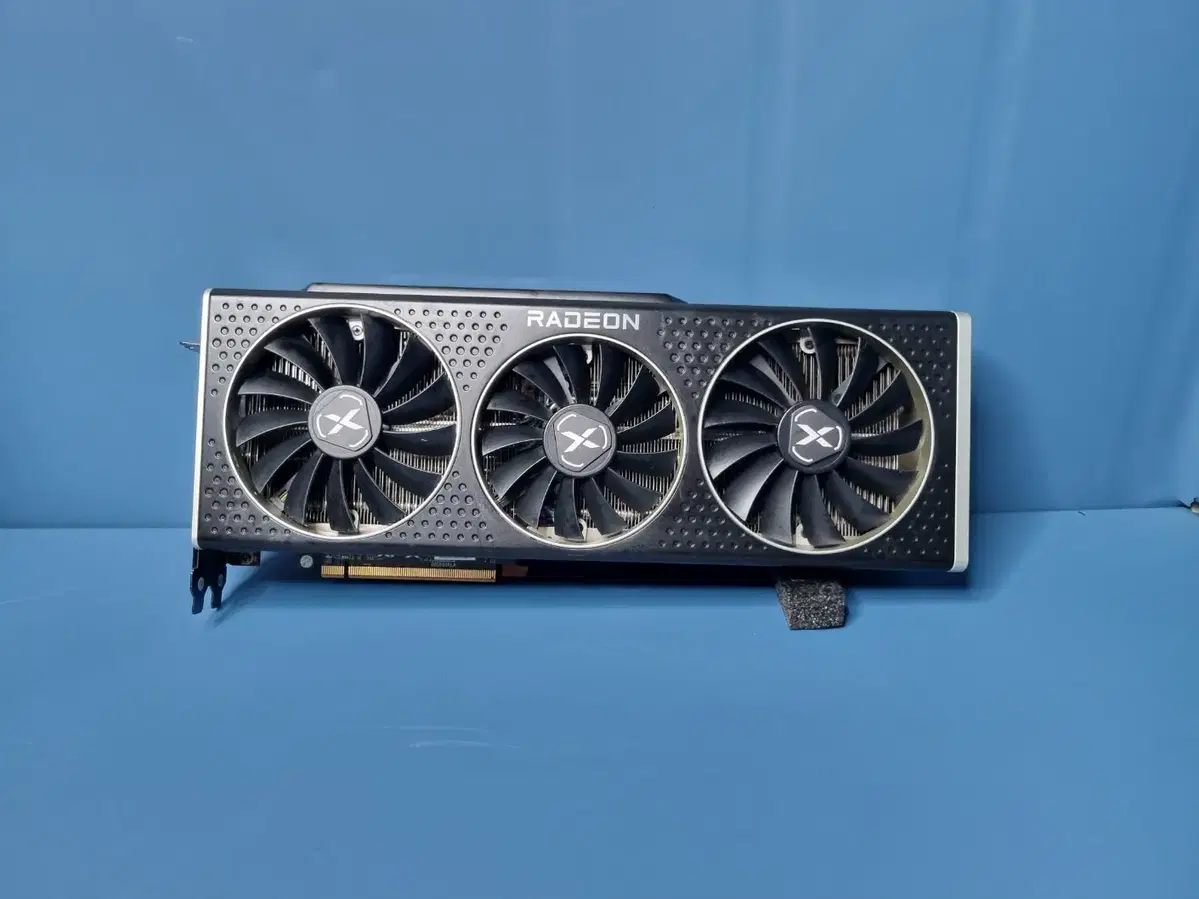 XFX RX 6700 XT QICK 319 BLACK D6 12GB